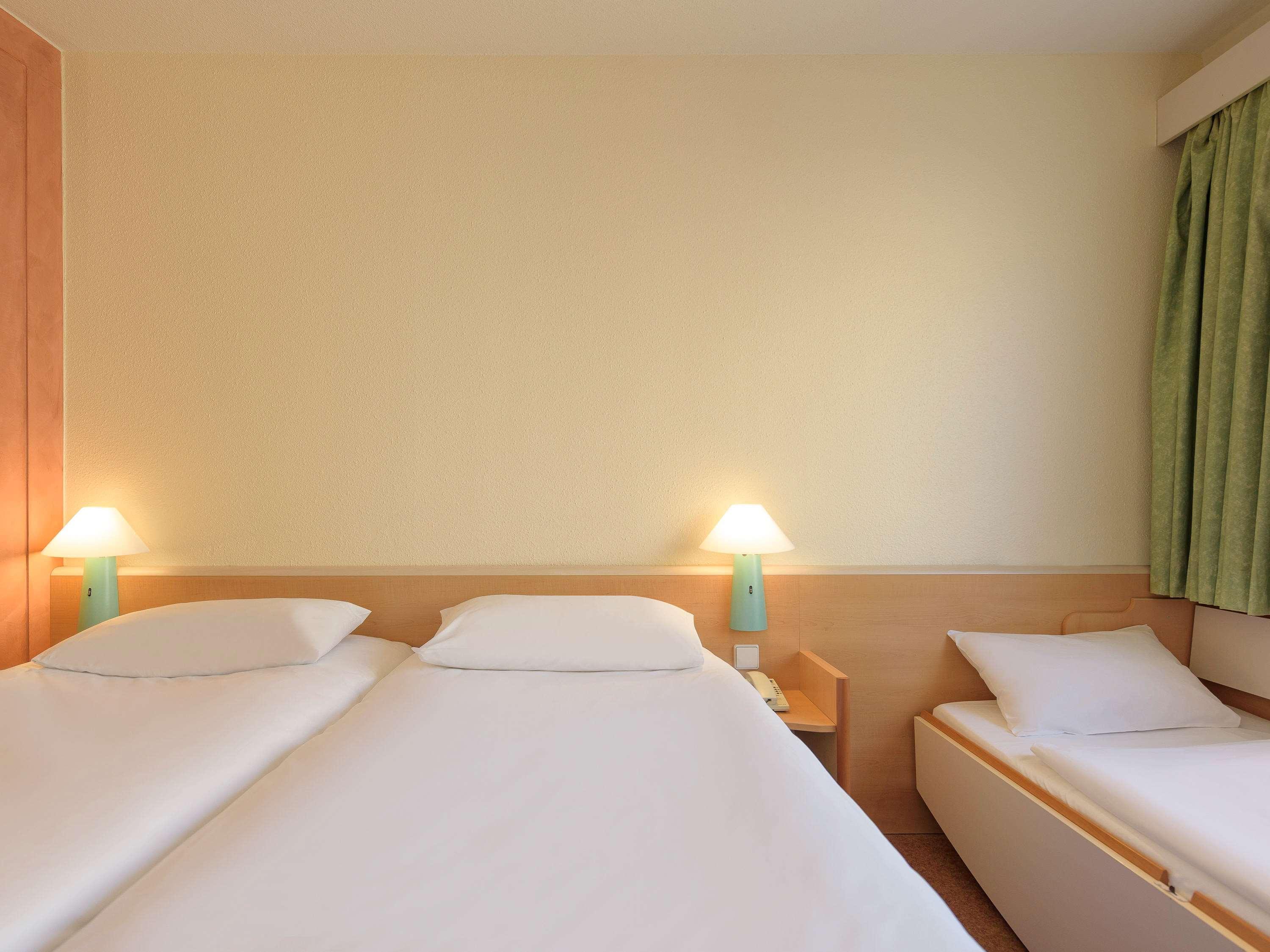Ibis Hotel Alicante Exterior photo